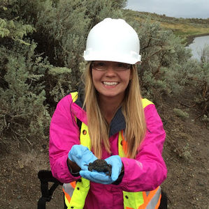 Meet your Posher, Nikki